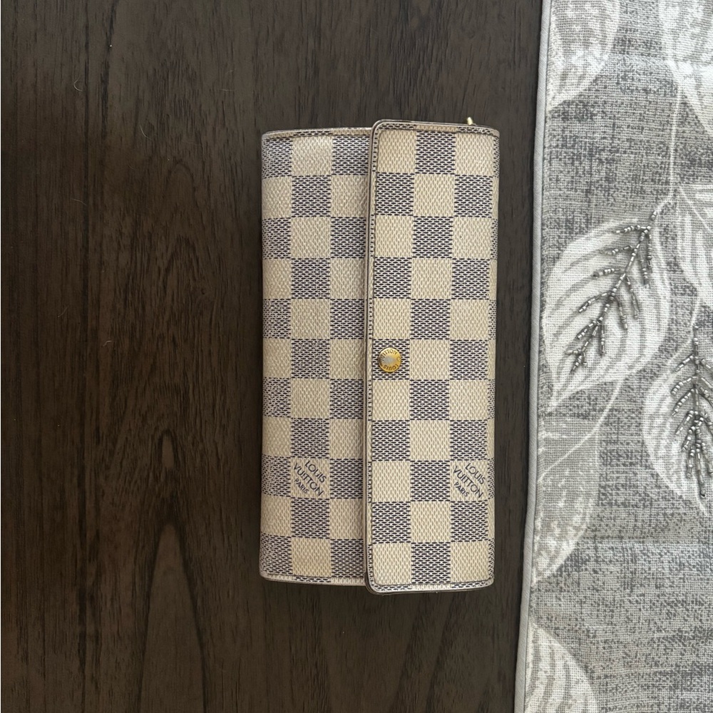 Louis Vuitton Portefeuille Sarah Damier Azur Long Wallet